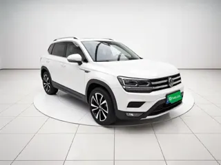 Volkswagen Tharu 2021 купить из Китая, цена 1 761 000 ₽ — Suifenhe Auto
