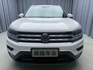 Volkswagen Tharu 2023 купить из Китая, цена 2 196 000 ₽ — Suifenhe Auto