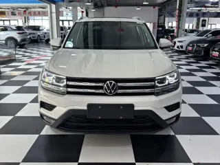 Volkswagen Tharu 2022 купить из Китая, цена 2 055 000 ₽ — Suifenhe Auto