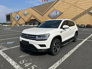 Volkswagen Tharu 2022 купить из Китая, цена 1 845 000 ₽ — Suifenhe Auto
