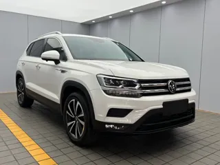 Volkswagen Tharu 2023 купить из Китая, цена 1 988 000 ₽ — Suifenhe Auto