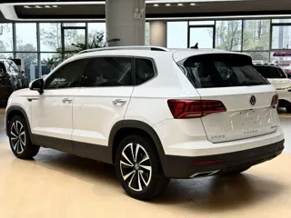 Volkswagen Tharu 2023 купить из Китая, цена 2 235 000 ₽ — Suifenhe Auto