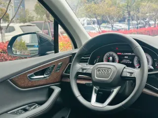 Audi Q7 2024 купить из Китая, цена 7 260 000 ₽ — Suifenhe Auto