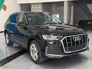 Audi Q7 2024 купить из Китая, цена 8 412 000 ₽ — Suifenhe Auto