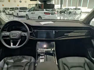 Audi Q7 2024 купить из Китая, цена 8 412 000 ₽ — Suifenhe Auto