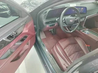 Cadillac CT6 2024 купить из Китая, цена 5 608 000 ₽ — Suifenhe Auto