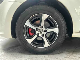 Volkswagen Polo 2018 купить из Китая, цена 1 279 000 ₽ — Suifenhe Auto