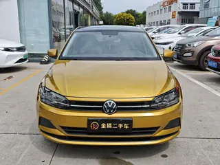Volkswagen Polo 2019 купить из Китая, цена 1 386 000 ₽ — Suifenhe Auto