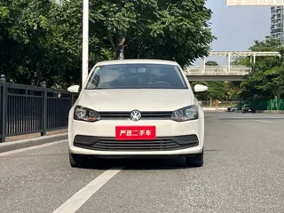 Volkswagen Polo 2019 купить из Китая, цена 1 080 000 ₽ — Suifenhe Auto