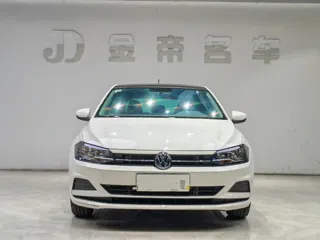 Volkswagen Polo 2021 купить из Китая, цена 1 422 000 ₽ — Suifenhe Auto