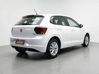 Volkswagen Polo 2020 купить из Китая, цена 1 344 000 ₽ — Suifenhe Auto