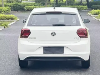 Volkswagen Polo 2019 купить из Китая, цена 1 383 000 ₽ — Suifenhe Auto