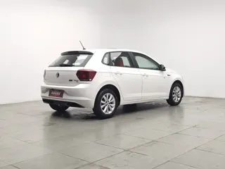 Volkswagen Polo 2020 купить из Китая, цена 1 357 000 ₽ — Suifenhe Auto
