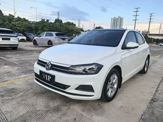 Volkswagen Polo 2021 купить из Китая, цена 1 422 000 ₽ — Suifenhe Auto
