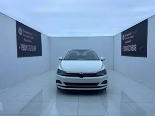 Volkswagen Polo 2022 купить из Китая, цена 1 515 000 ₽ — Suifenhe Auto