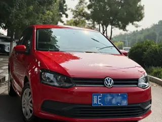 Volkswagen Polo 2019 купить из Китая, цена 1 236 000 ₽ — Suifenhe Auto