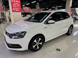 Volkswagen Polo 2018 купить из Китая, цена 1 262 000 ₽ — Suifenhe Auto
