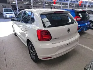 Volkswagen Polo 2018 купить из Китая, цена 1 236 000 ₽ — Suifenhe Auto