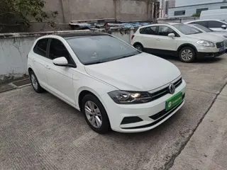 Volkswagen Polo 2021 купить из Китая, цена 1 352 000 ₽ — Suifenhe Auto