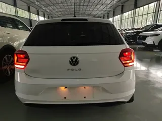 Volkswagen Polo 2023 купить из Китая, цена 1 270 000 ₽ — Suifenhe Auto