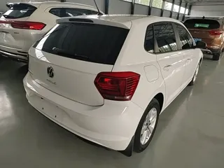 Volkswagen Polo 2023 купить из Китая, цена 1 270 000 ₽ — Suifenhe Auto