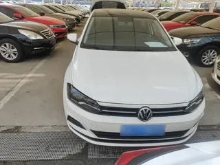Volkswagen Polo 2021 купить из Китая, цена 1 376 000 ₽ — Suifenhe Auto