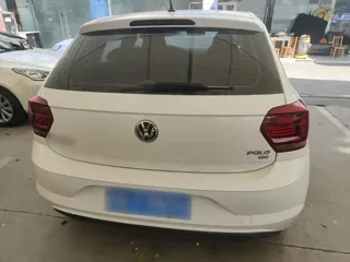 Volkswagen Polo 2021 купить из Китая, цена 1 376 000 ₽ — Suifenhe Auto