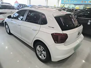 Volkswagen Polo 2021 купить из Китая, цена 1 474 000 ₽ — Suifenhe Auto