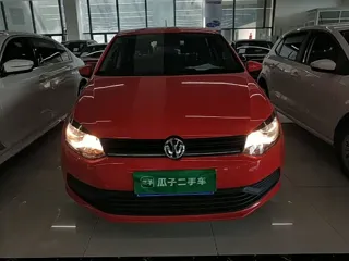 Volkswagen Polo 2019 купить из Китая, цена 1 207 000 ₽ — Suifenhe Auto