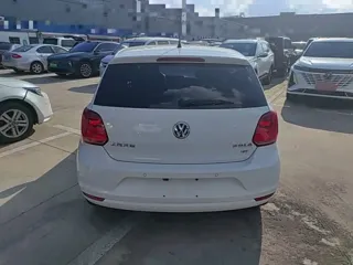 Volkswagen Polo 2019 купить из Китая, цена 1 279 000 ₽ — Suifenhe Auto