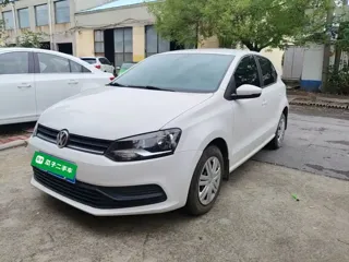 Volkswagen Polo 2019 купить из Китая, цена 1 188 000 ₽ — Suifenhe Auto