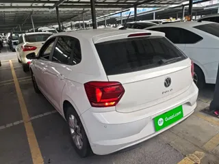 Volkswagen Polo 2021 купить из Китая, цена 1 392 000 ₽ — Suifenhe Auto
