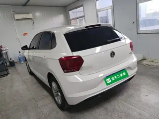 Volkswagen Polo 2020 купить из Китая, цена 1 410 000 ₽ — Suifenhe Auto