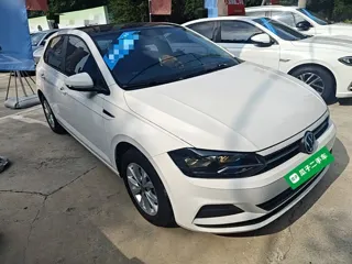 Volkswagen Polo 2022 купить из Китая, цена 1 322 000 ₽ — Suifenhe Auto