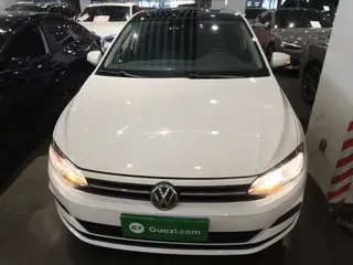 Volkswagen Polo 2021 купить из Китая, цена 1 349 000 ₽ — Suifenhe Auto