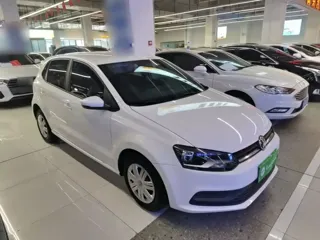 Volkswagen Polo 2019 купить из Китая, цена 1 257 000 ₽ — Suifenhe Auto