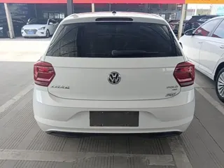 Volkswagen Polo 2020 купить из Китая, цена 1 383 000 ₽ — Suifenhe Auto