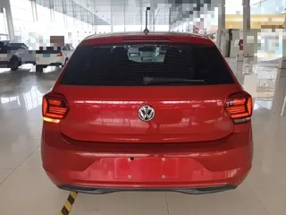 Volkswagen Polo 2020 купить из Китая, цена 1 409 000 ₽ — Suifenhe Auto