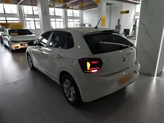 Volkswagen Polo 2020 купить из Китая, цена 1 335 000 ₽ — Suifenhe Auto