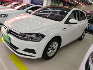 Volkswagen Polo 2022 купить из Китая, цена 1 289 000 ₽ — Suifenhe Auto