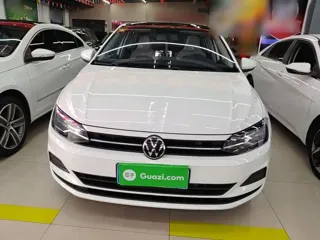Volkswagen Polo 2022 купить из Китая, цена 1 289 000 ₽ — Suifenhe Auto