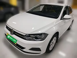 Volkswagen Polo 2022 купить из Китая, цена 1 311 000 ₽ — Suifenhe Auto