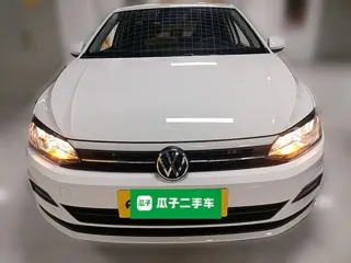 Volkswagen Polo 2022 купить из Китая, цена 1 311 000 ₽ — Suifenhe Auto