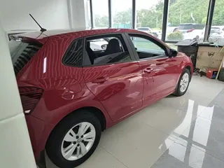 Volkswagen Polo 2020 купить из Китая, цена 1 332 000 ₽ — Suifenhe Auto