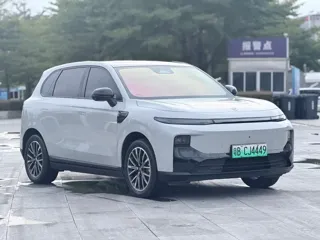 Leapmotor B10 2025 купить из Китая, цена 2 633 000 ₽ — Suifenhe Auto