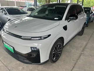Leapmotor B10 2025 купить из Китая, цена 2 914 000 ₽ — Suifenhe Auto
