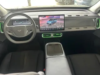 Leapmotor B10 2025 купить из Китая, цена 2 914 000 ₽ — Suifenhe Auto