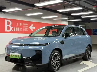 Leapmotor B10 2025 купить из Китая, цена 3 077 000 ₽ — Suifenhe Auto