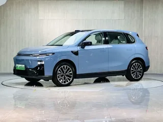 Leapmotor B10 2025 купить из Китая, цена 3 096 000 ₽ — Suifenhe Auto