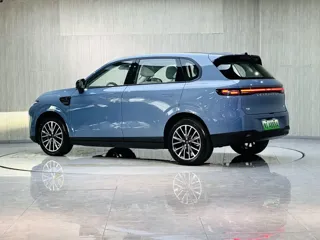 Leapmotor B10 2025 купить из Китая, цена 3 096 000 ₽ — Suifenhe Auto
